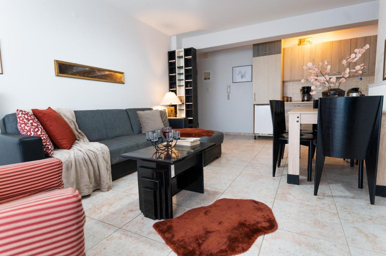 Eclectic Lyxyry 2 {Free Parking} Apartment เทสซาโลนิกิ ภายนอก รูปภาพ